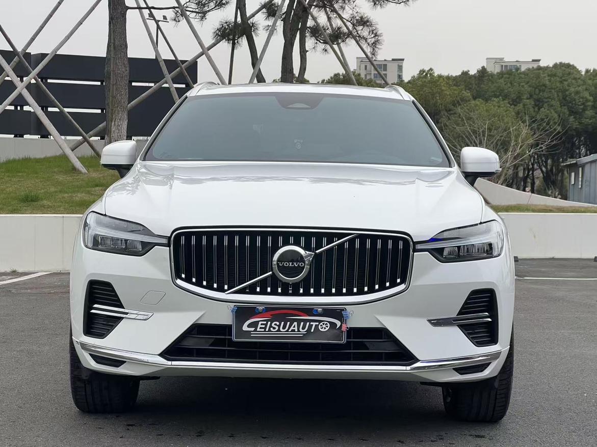 Volvo XC60 2024 thumb 9