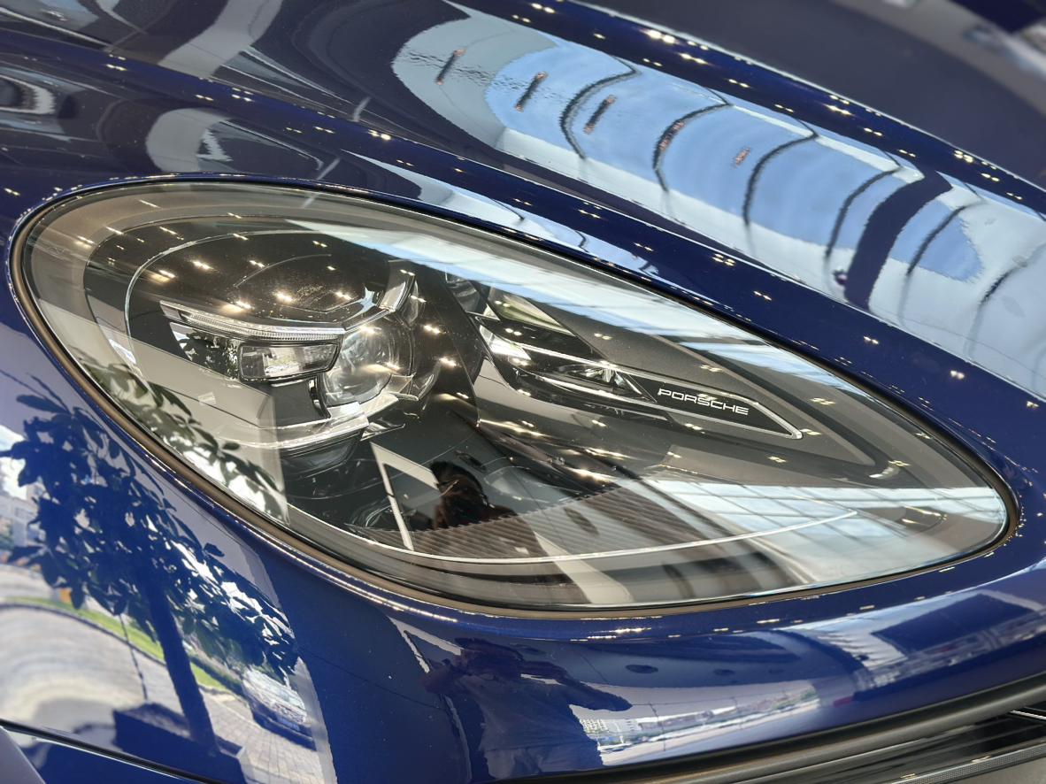 Porsche Macan 2022 thumb 9
