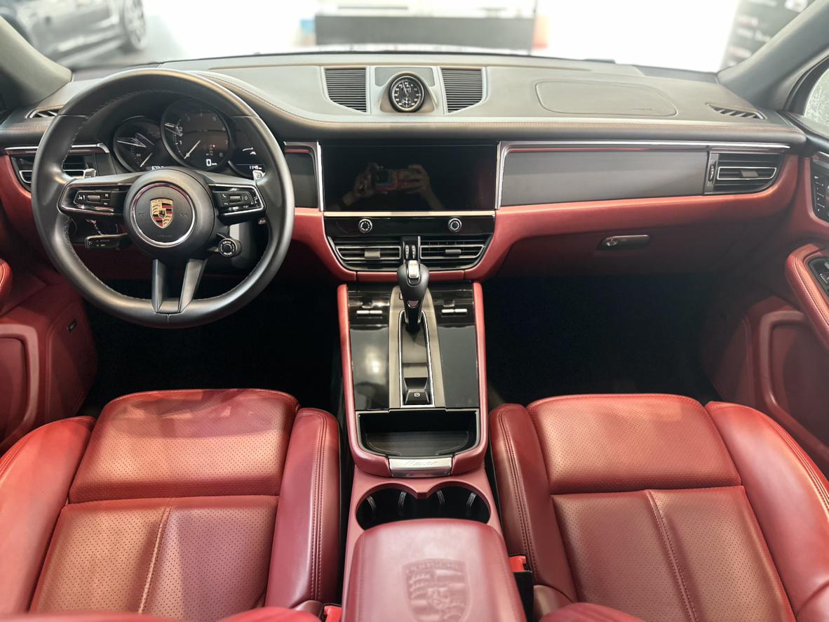 Porsche Macan 2022 thumb 10