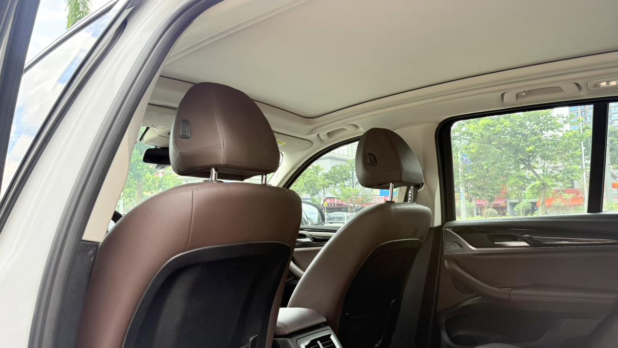 BMW X3 2019 thumb 11