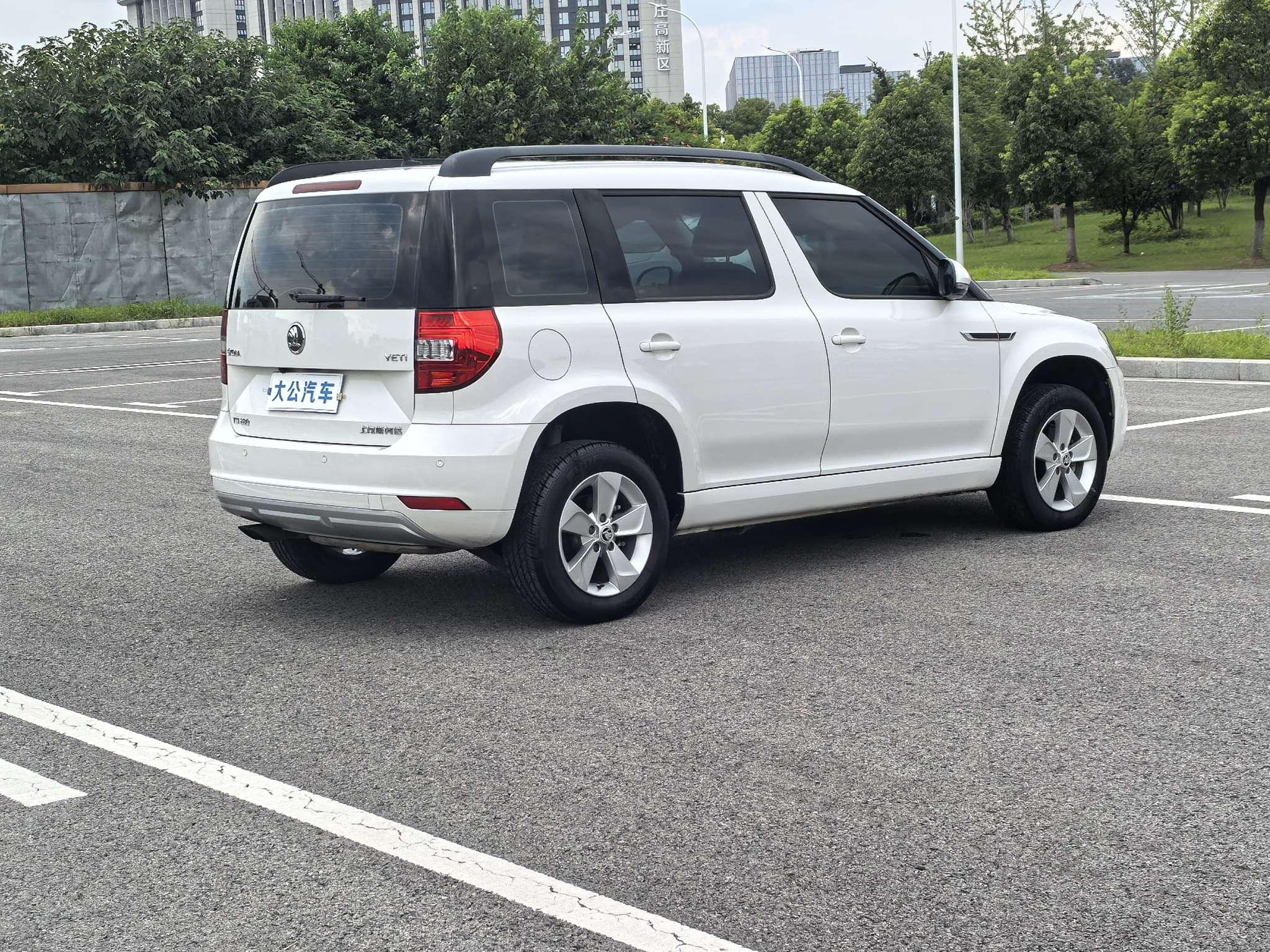 Skoda Yeti 2017 thumb 3