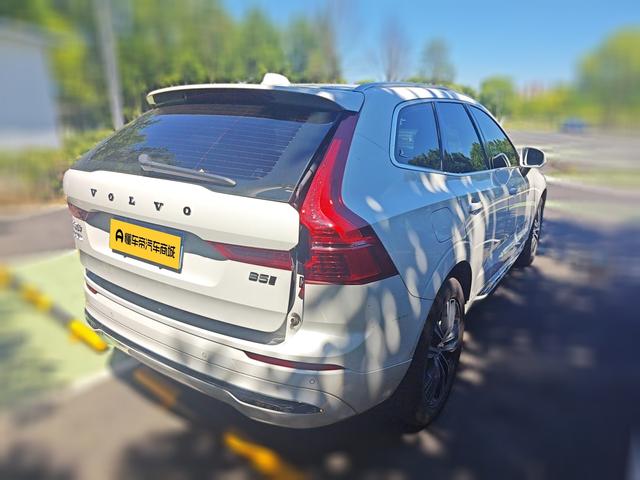 Volvo XC60 2022 thumb 12