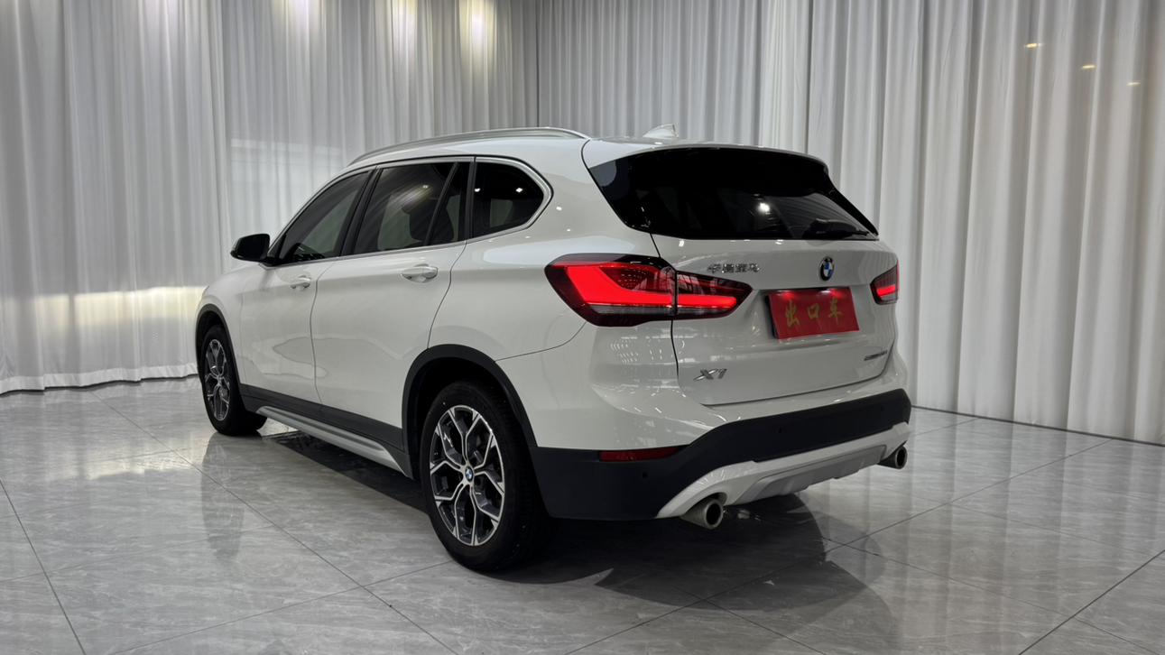 BMW X1 2021 thumb 2