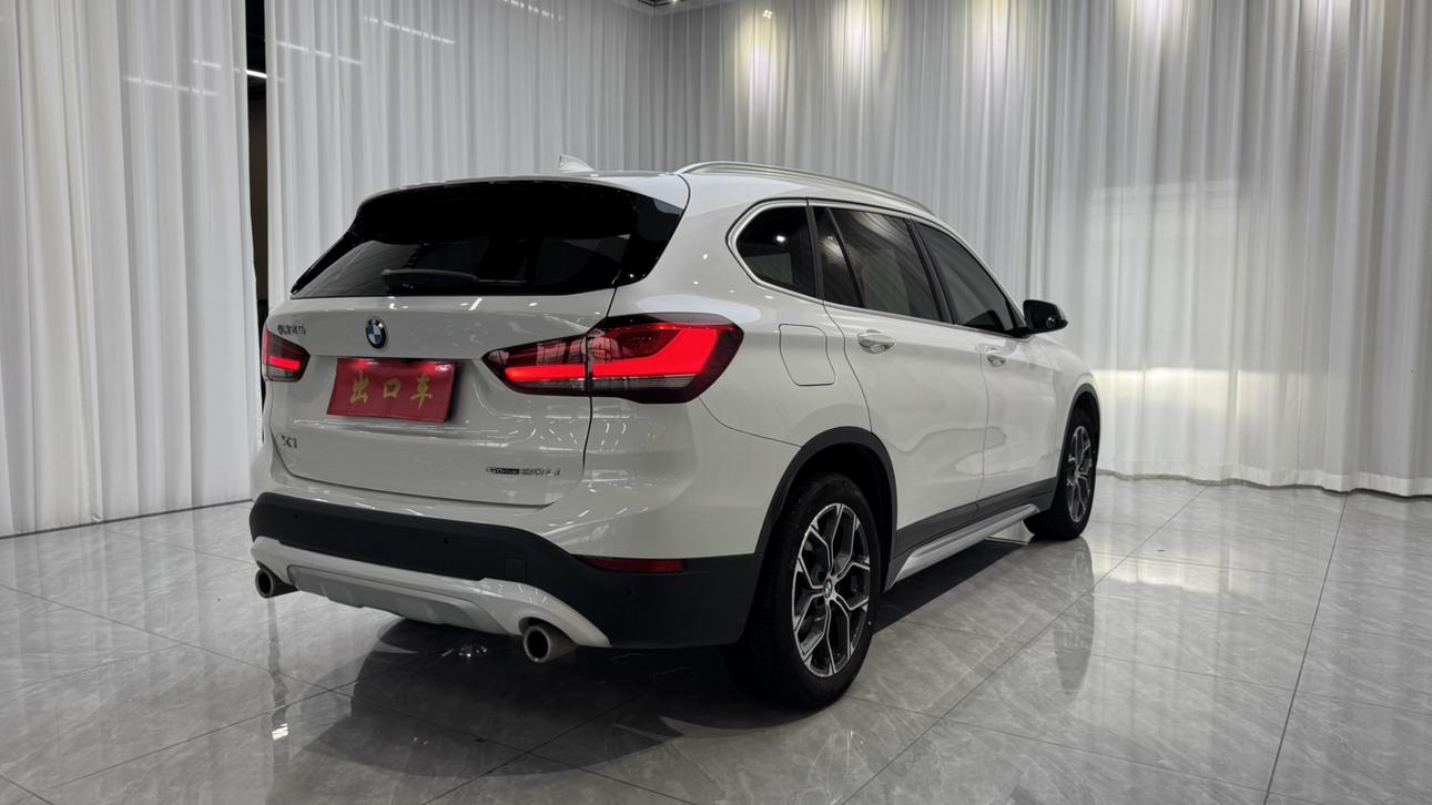 BMW X1 2021 thumb 4