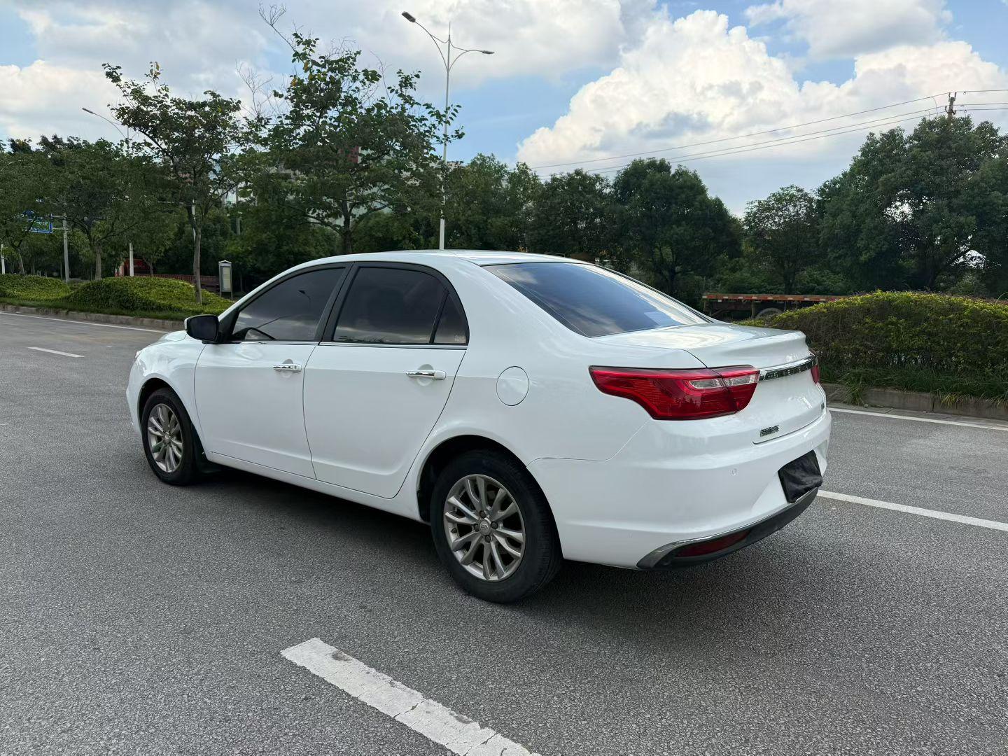 Geely Vision 2019 thumb 11
