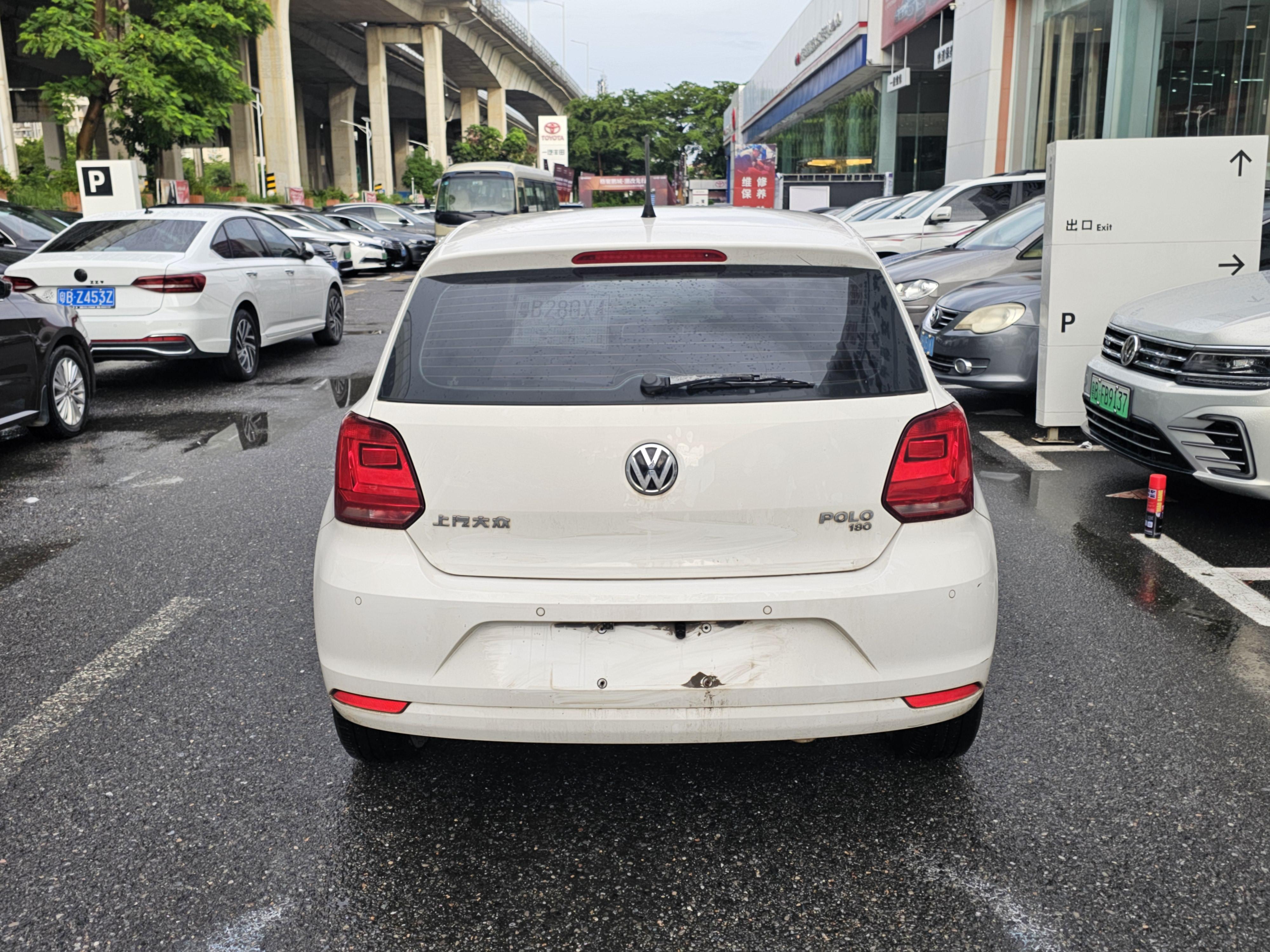 Volkswagen Polo 2016 thumb 3