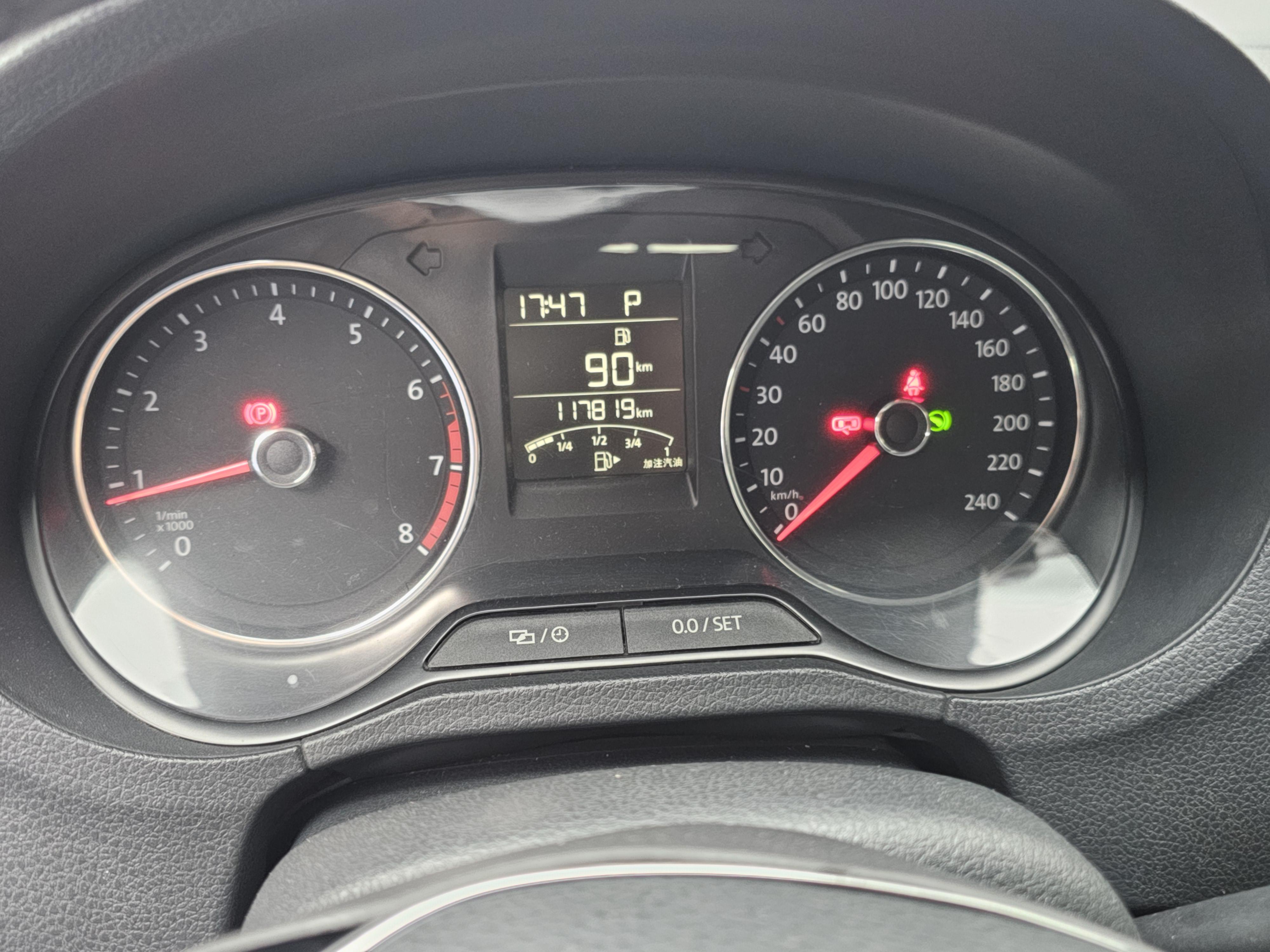 Volkswagen Polo 2016 thumb 9