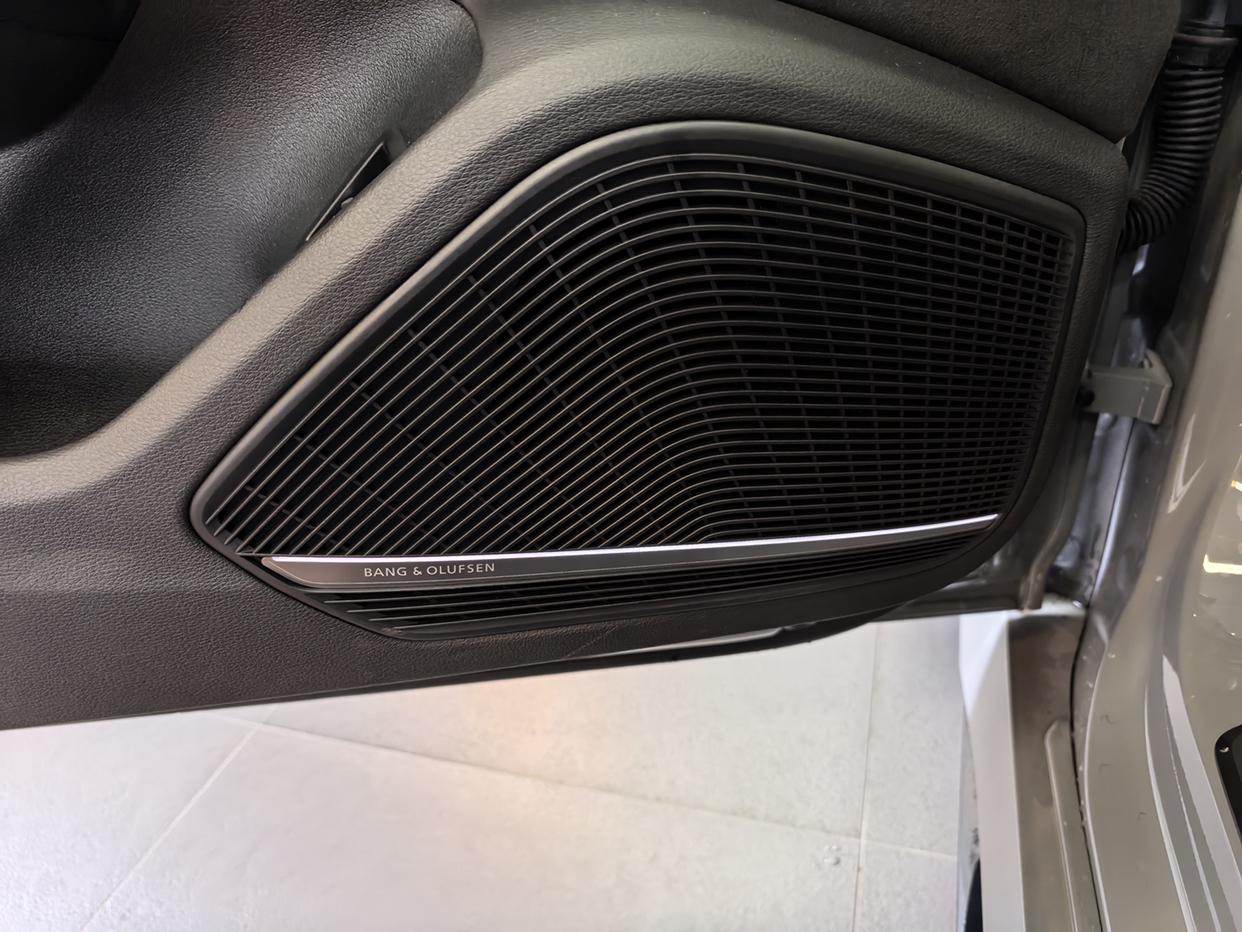 Audi RS 5 2024 thumb 7