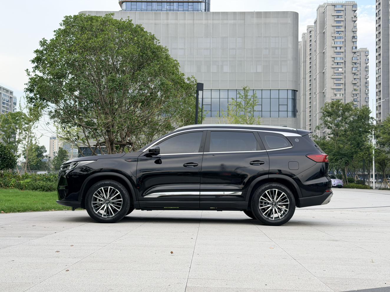 Chery Tiggo 8 PRO 2024 thumb 2