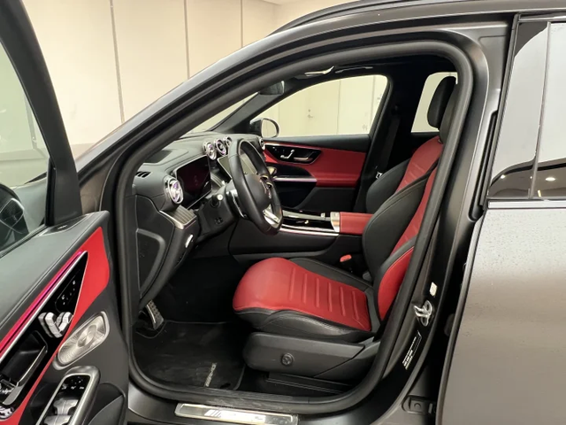 Mercedes-Benz GLC AMG 2024 thumb 11