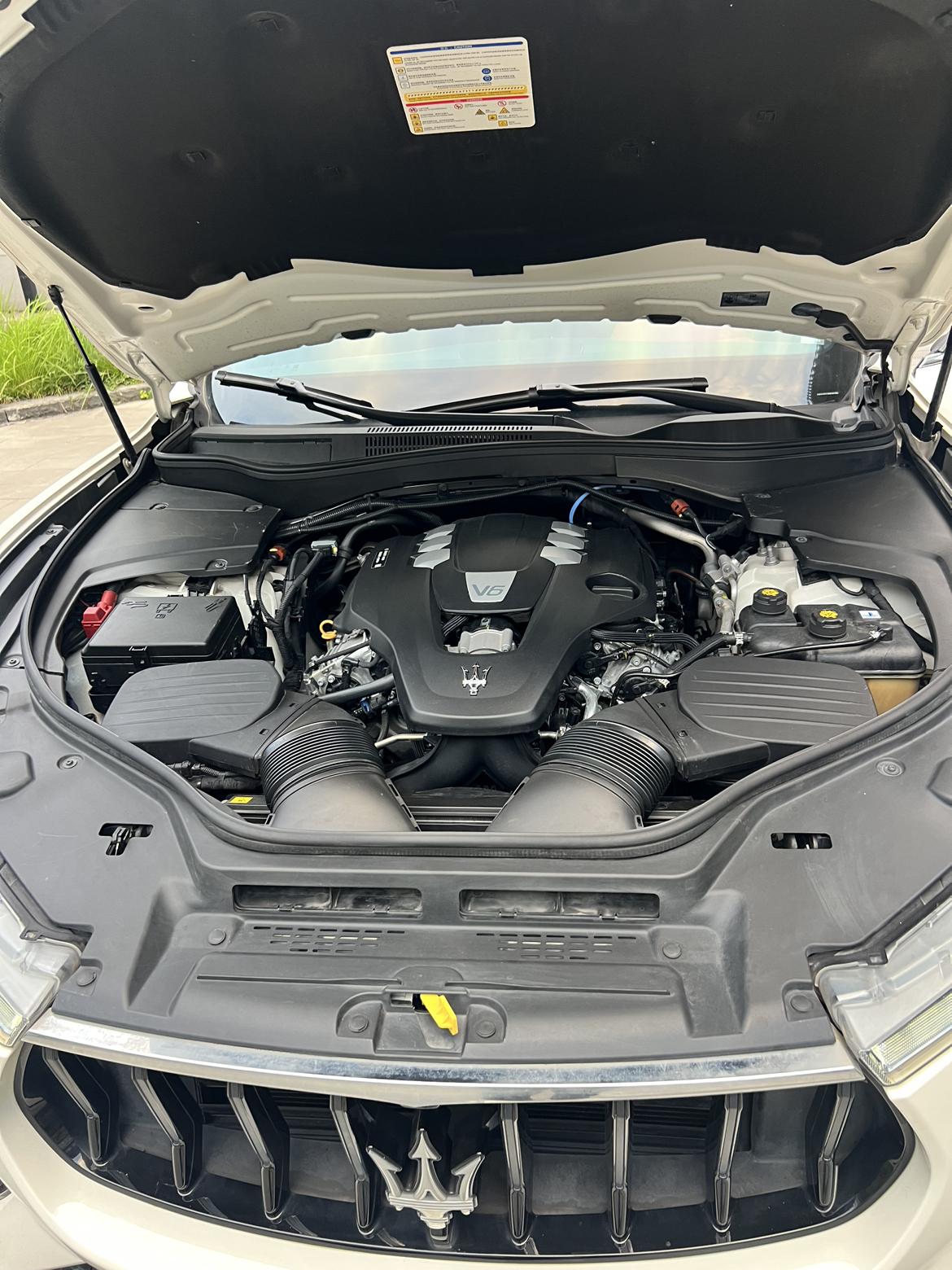 Maserati Levante 2022 thumb 6