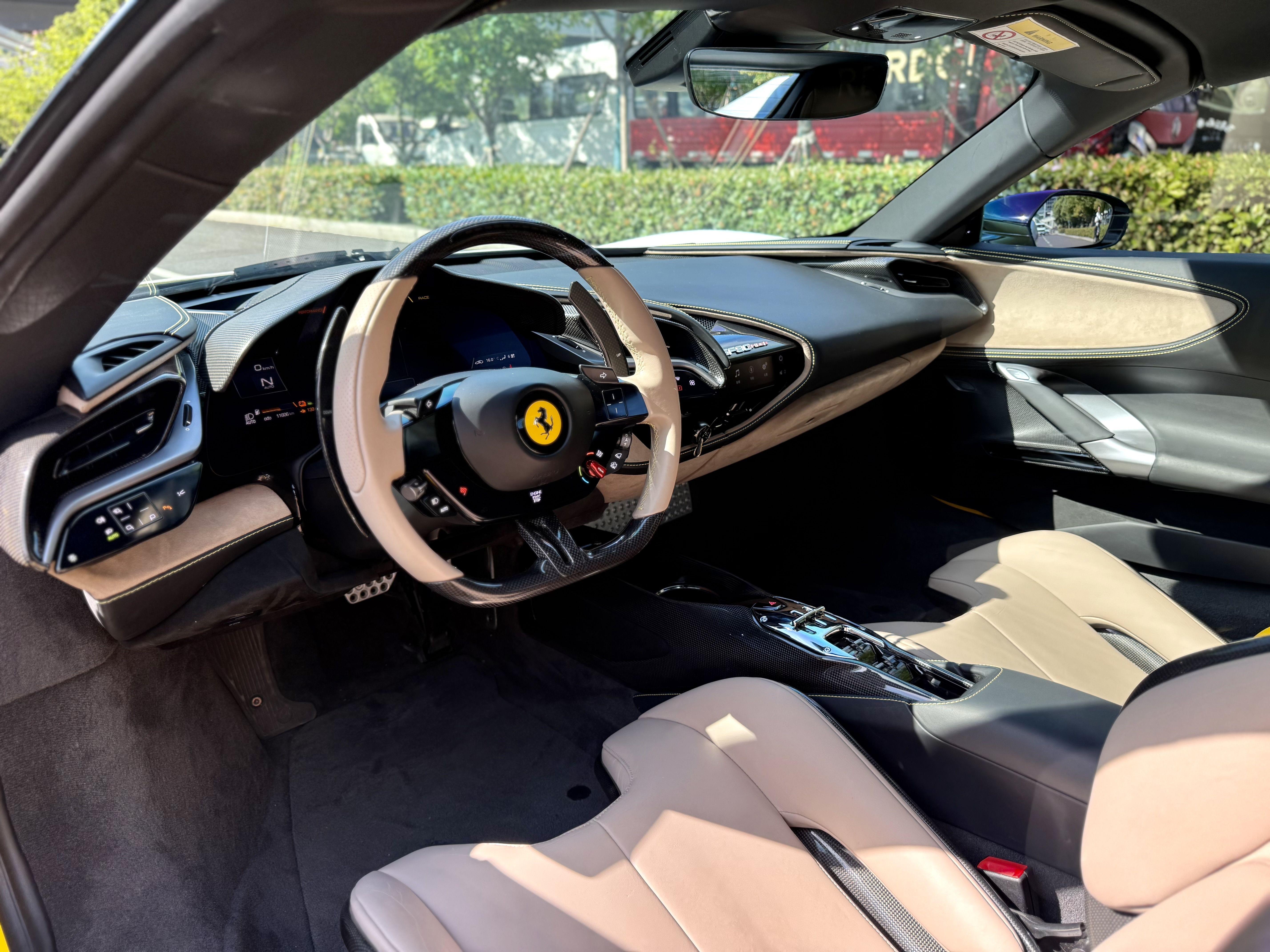 Ferrari SF90 2021 thumb 8