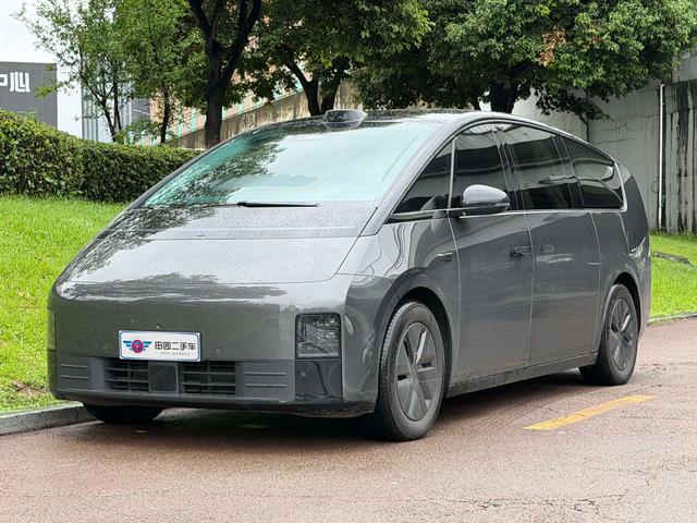 Lixiang (Li Auto) Mega 2024 thumb 11