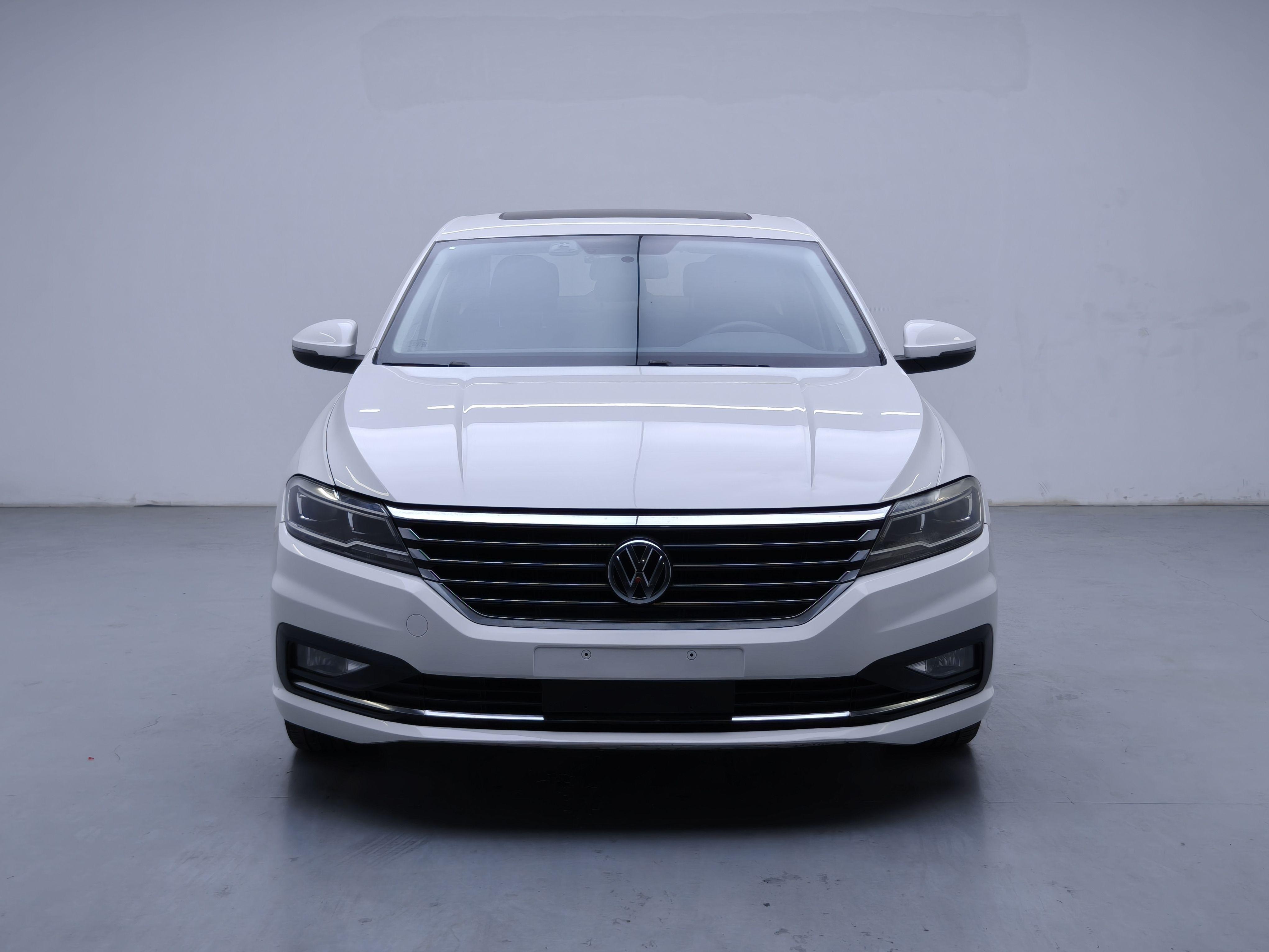 Volkswagen Lavida XR 2018 thumb 9