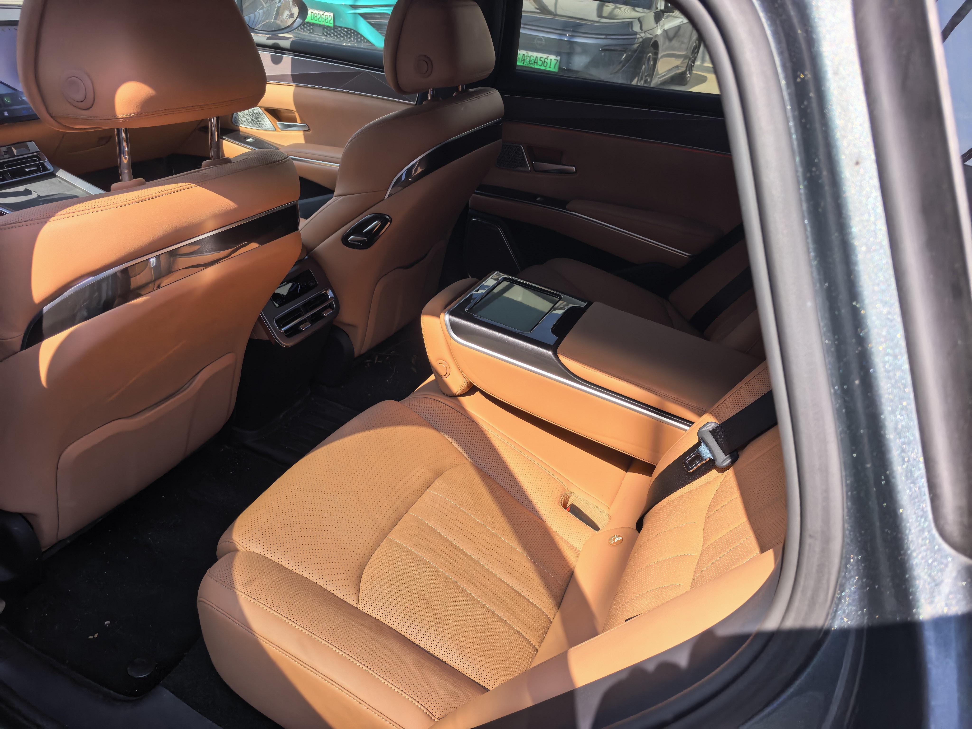 BYD Han L DM 2025 thumb 8