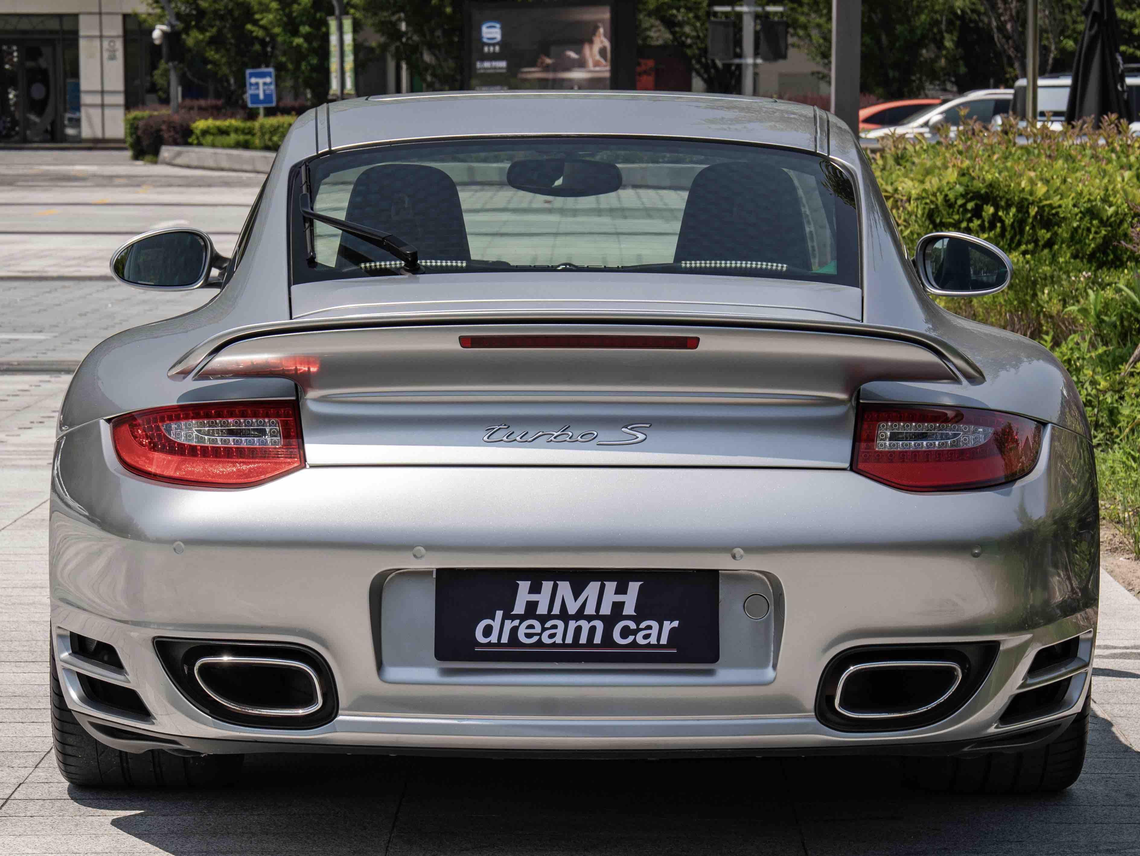 Porsche 911 2010 thumb 3