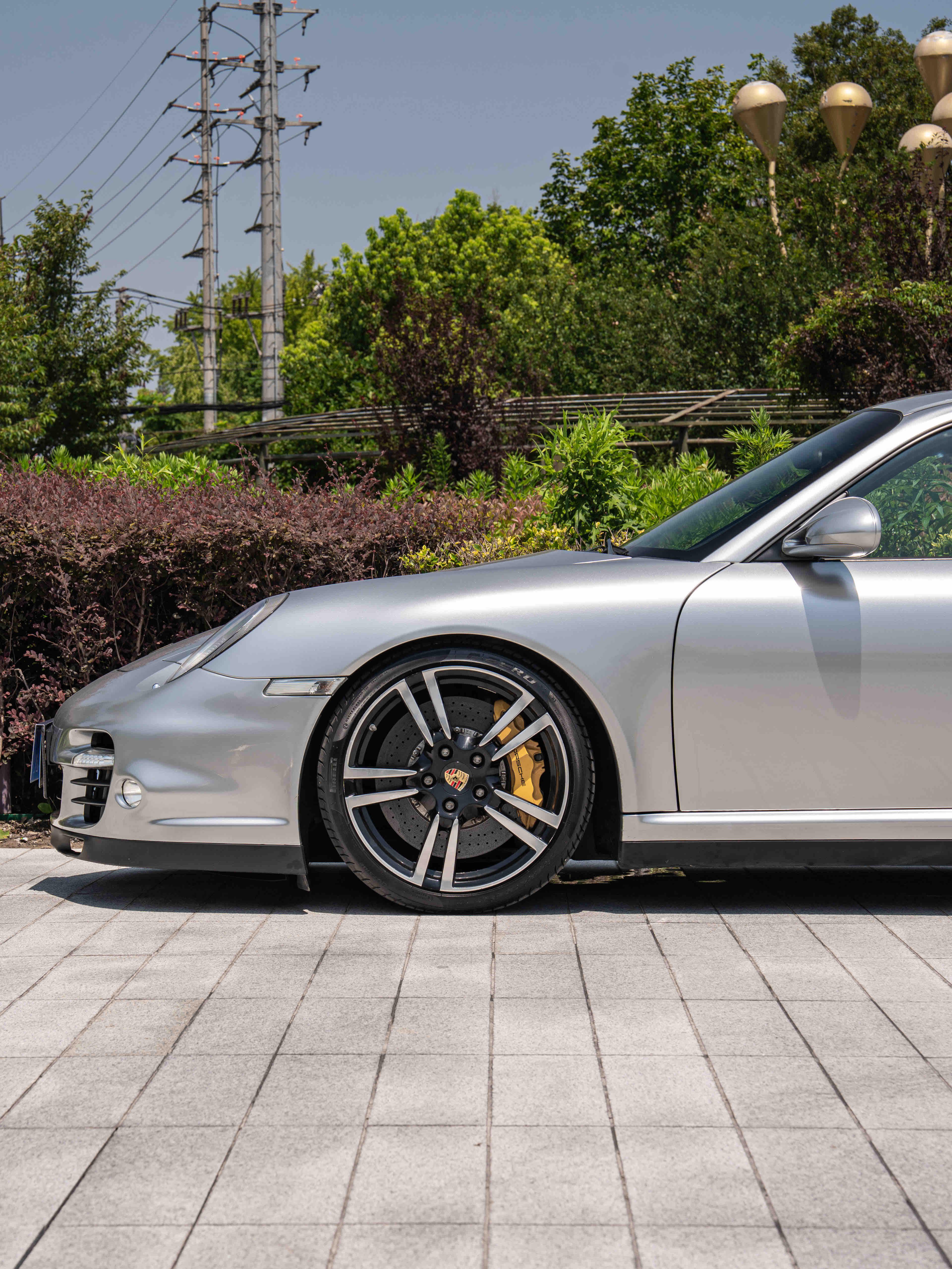 Porsche 911 2010 thumb 5