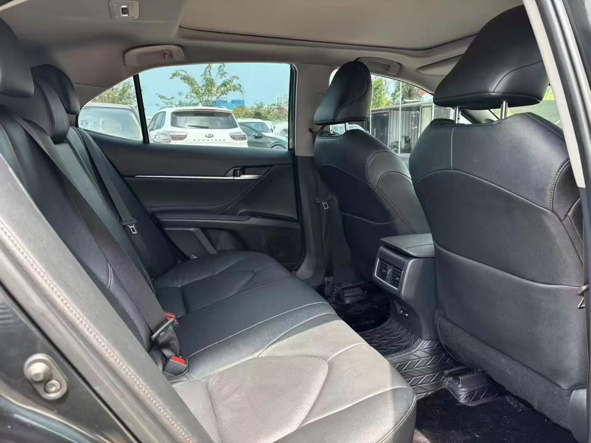 Toyota Camry 2021 thumb 7