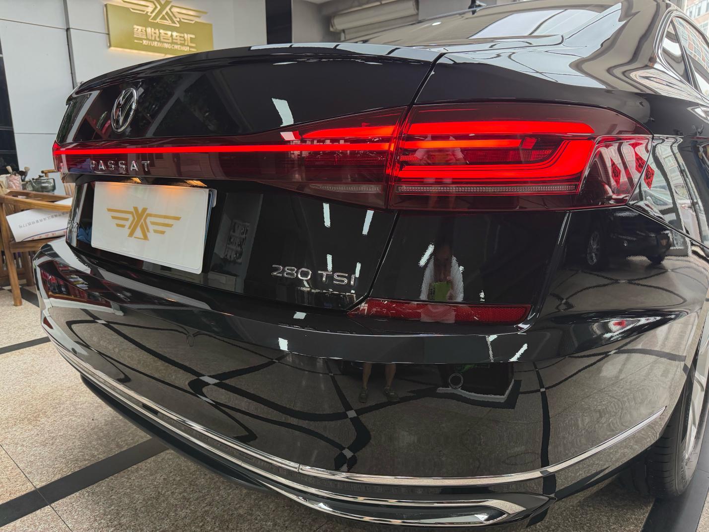 Volkswagen Passat (North America and China) 2023 thumb 11