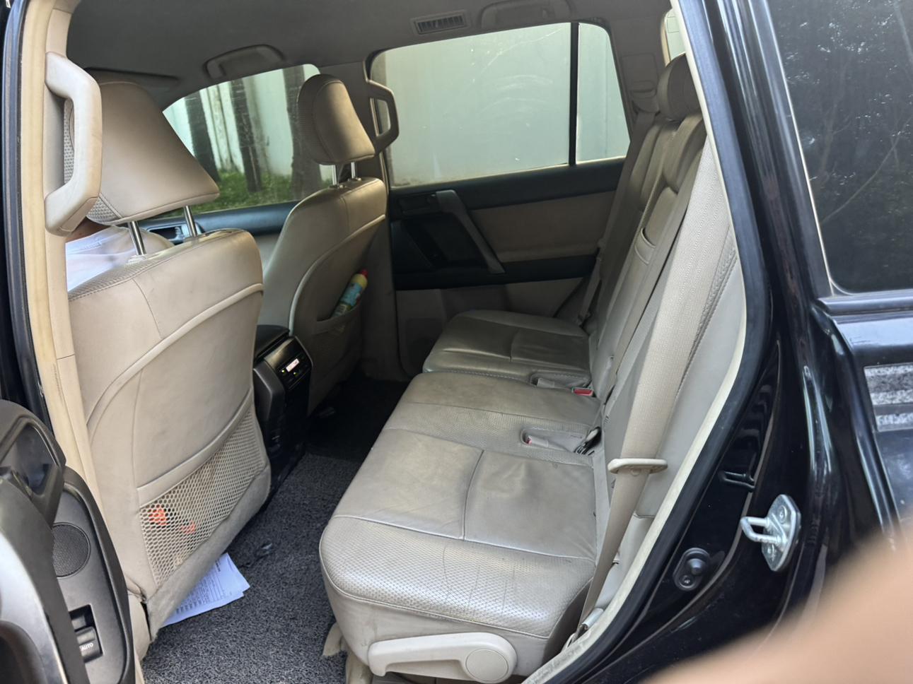 Toyota Land Cruiser Prado 2010 thumb 7