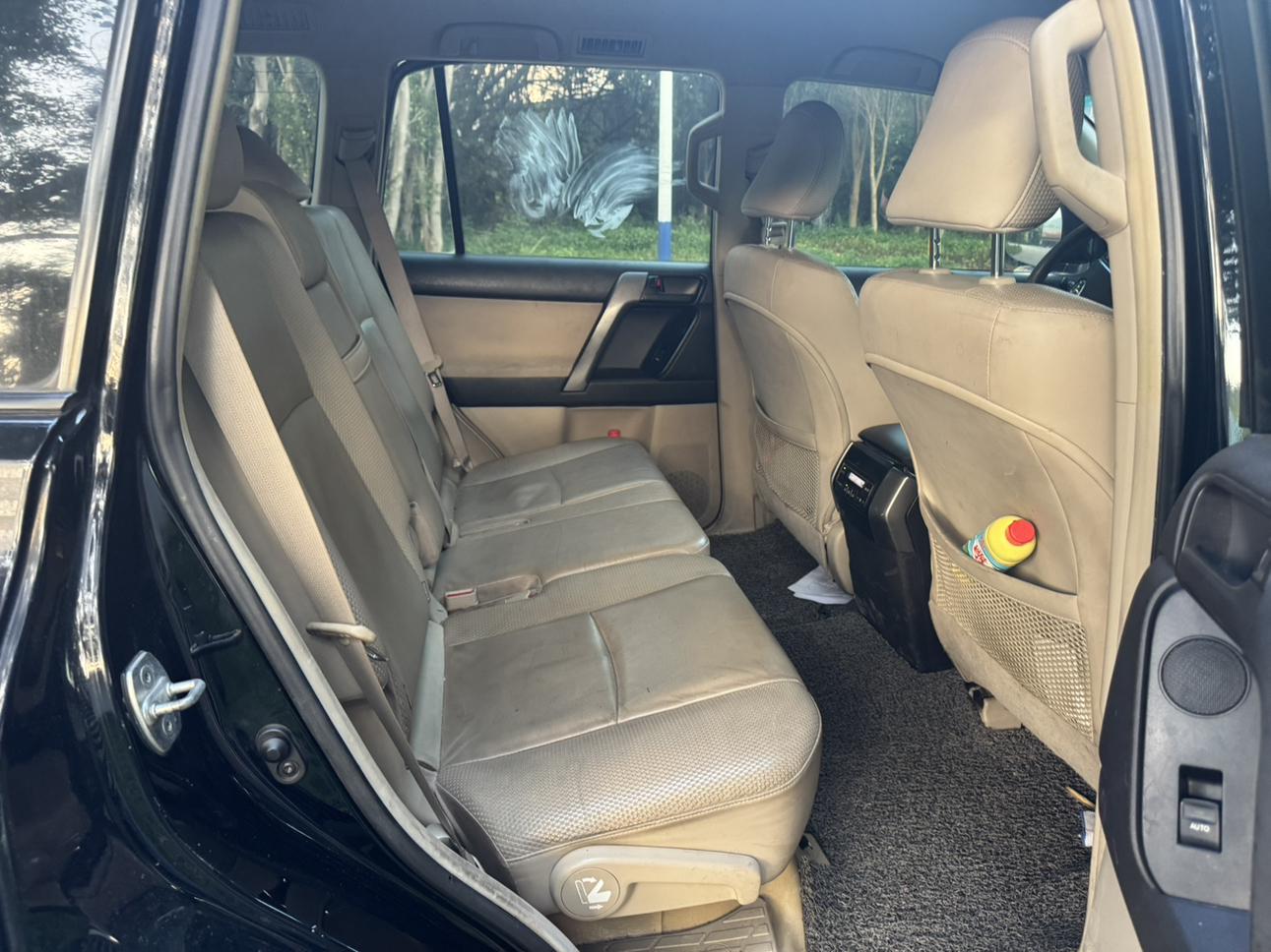 Toyota Land Cruiser Prado 2010 thumb 9