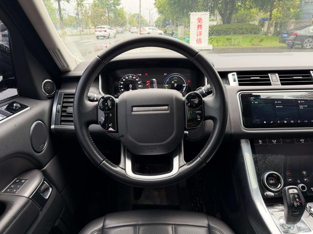 Land Rover PHEV 2021 thumb 7