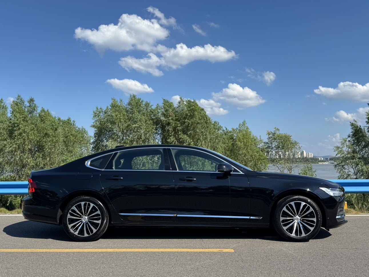 Volvo S90 2024 thumb 6
