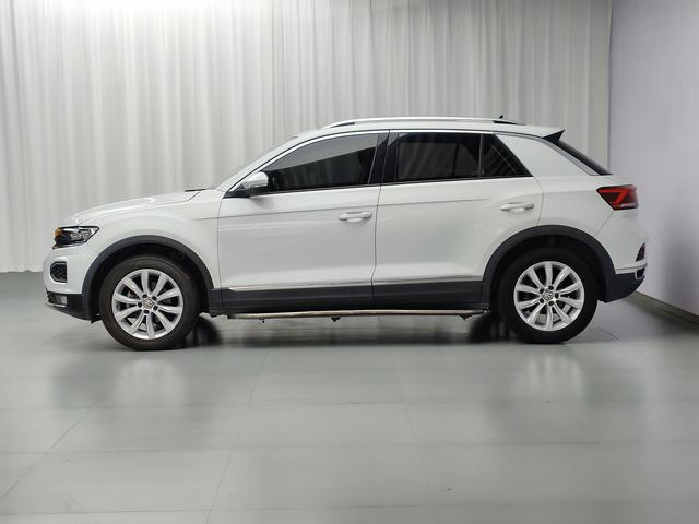 Volkswagen T-Roc 2019 thumb 2