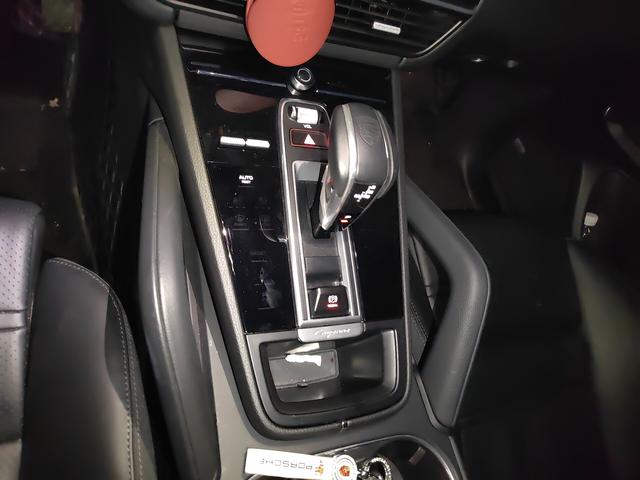 Porsche Cayenne 2022 thumb 7