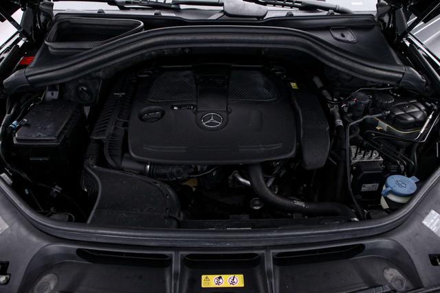 Mercedes-Benz M-Класс 2012 thumb 3