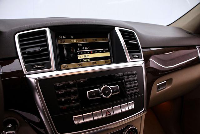 Mercedes-Benz M-Класс 2012 thumb 5