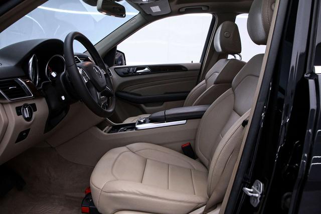 Mercedes-Benz M-Класс 2012 thumb 10