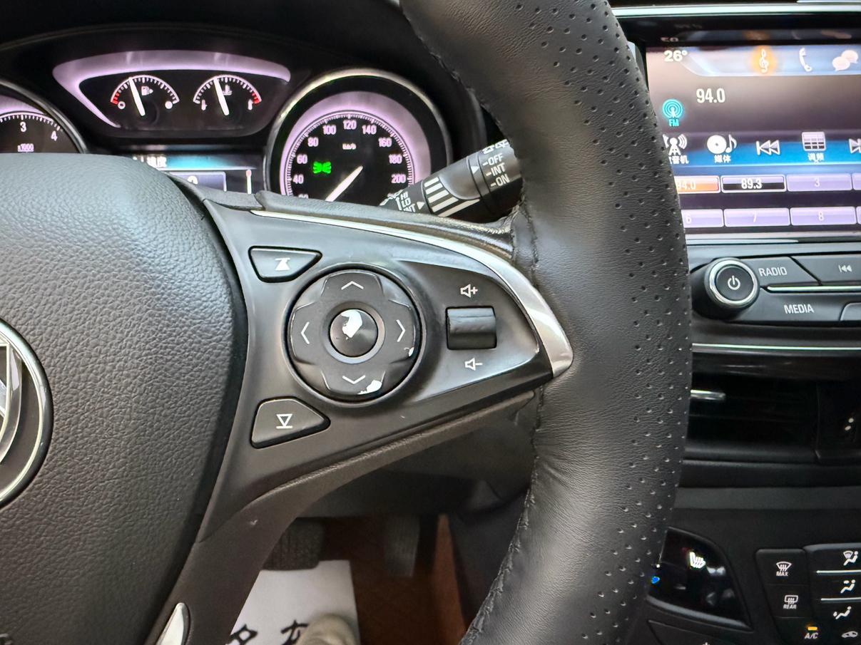 Buick Envision 2018 thumb 5