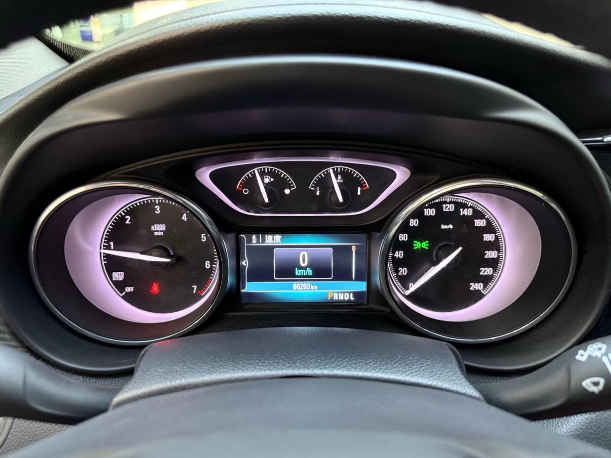 Buick Envision 2018 thumb 12