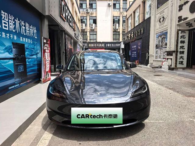 Tesla Model 3 2025 thumb 10