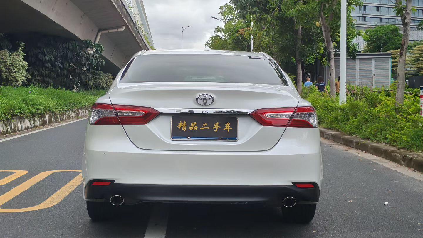 Toyota Camry 2019 thumb 3