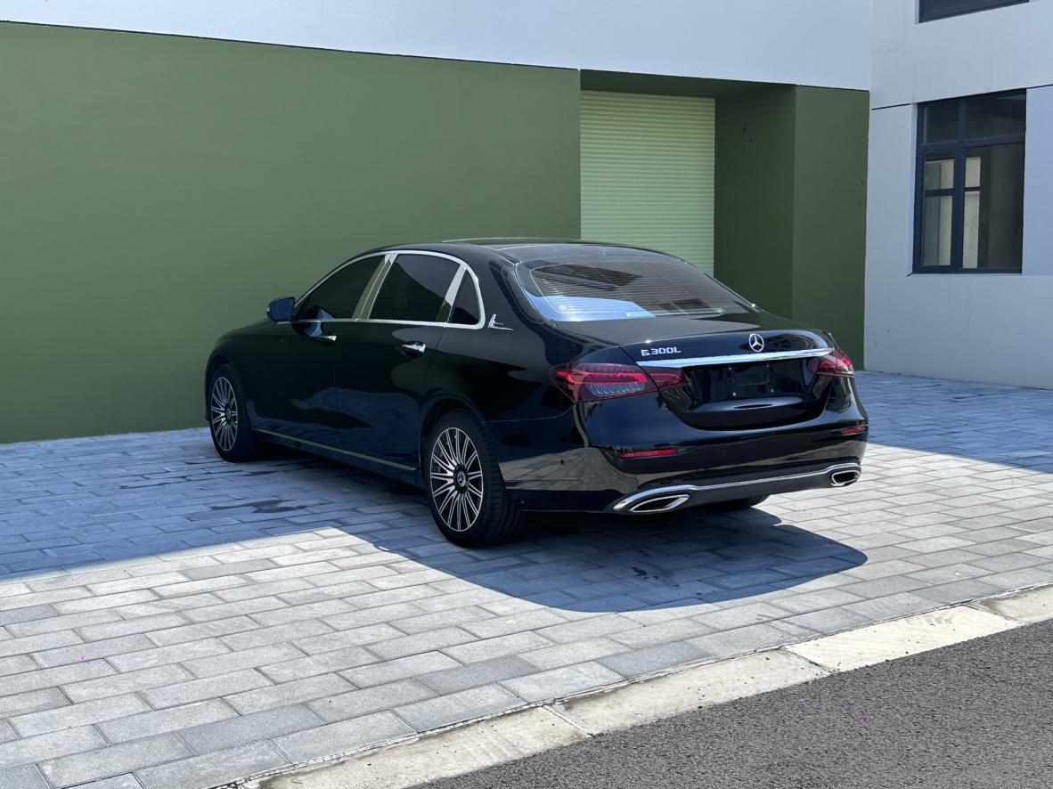 Mercedes-Benz E-Класс 2022 thumb 2