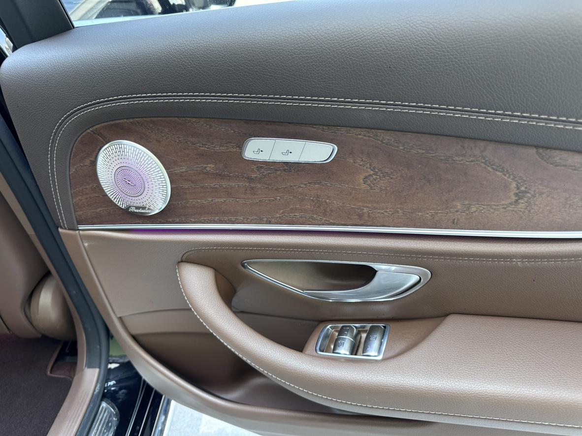 Mercedes-Benz E-Класс 2022 thumb 8