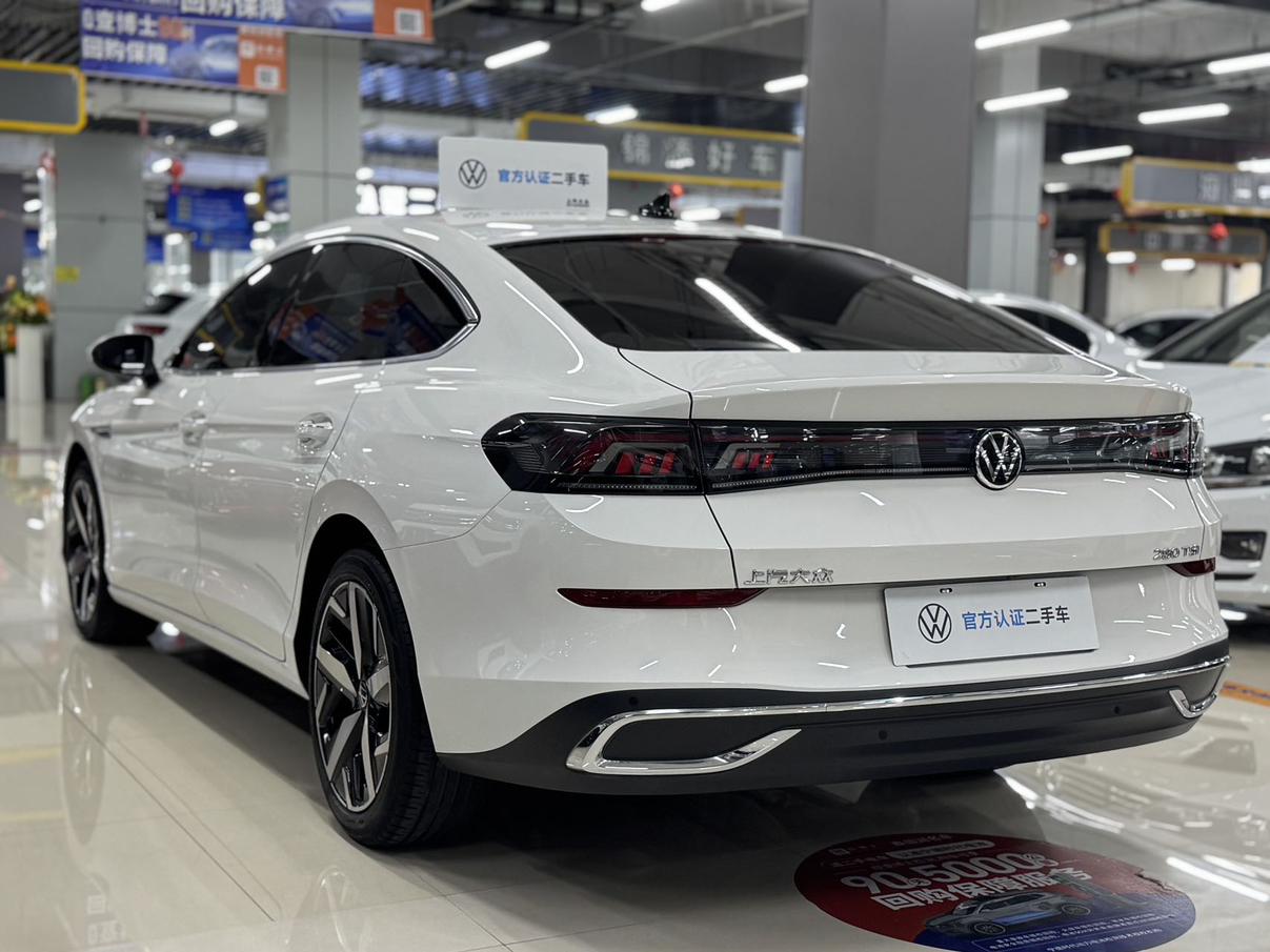 Volkswagen Lamando 2022 thumb 2