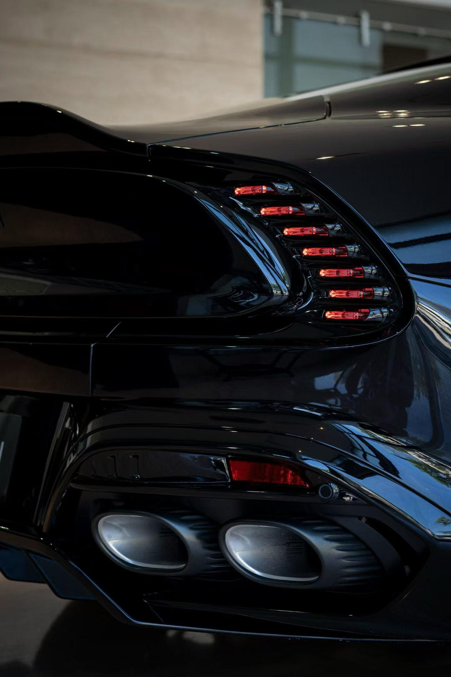 Aston Martin Vanquish 2027 thumb 5