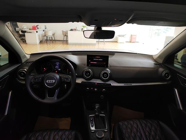 Audi Q2 2021 thumb 3
