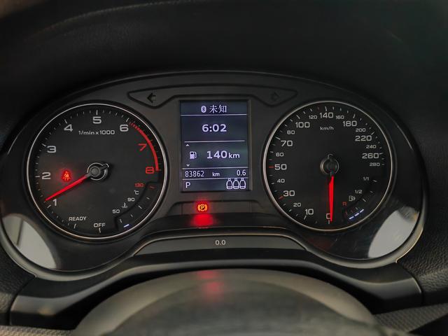 Audi Q2 2021 thumb 5