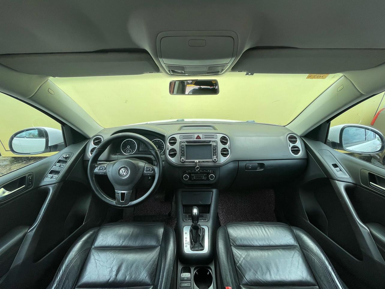 Volkswagen Tiguan 2010 thumb 5