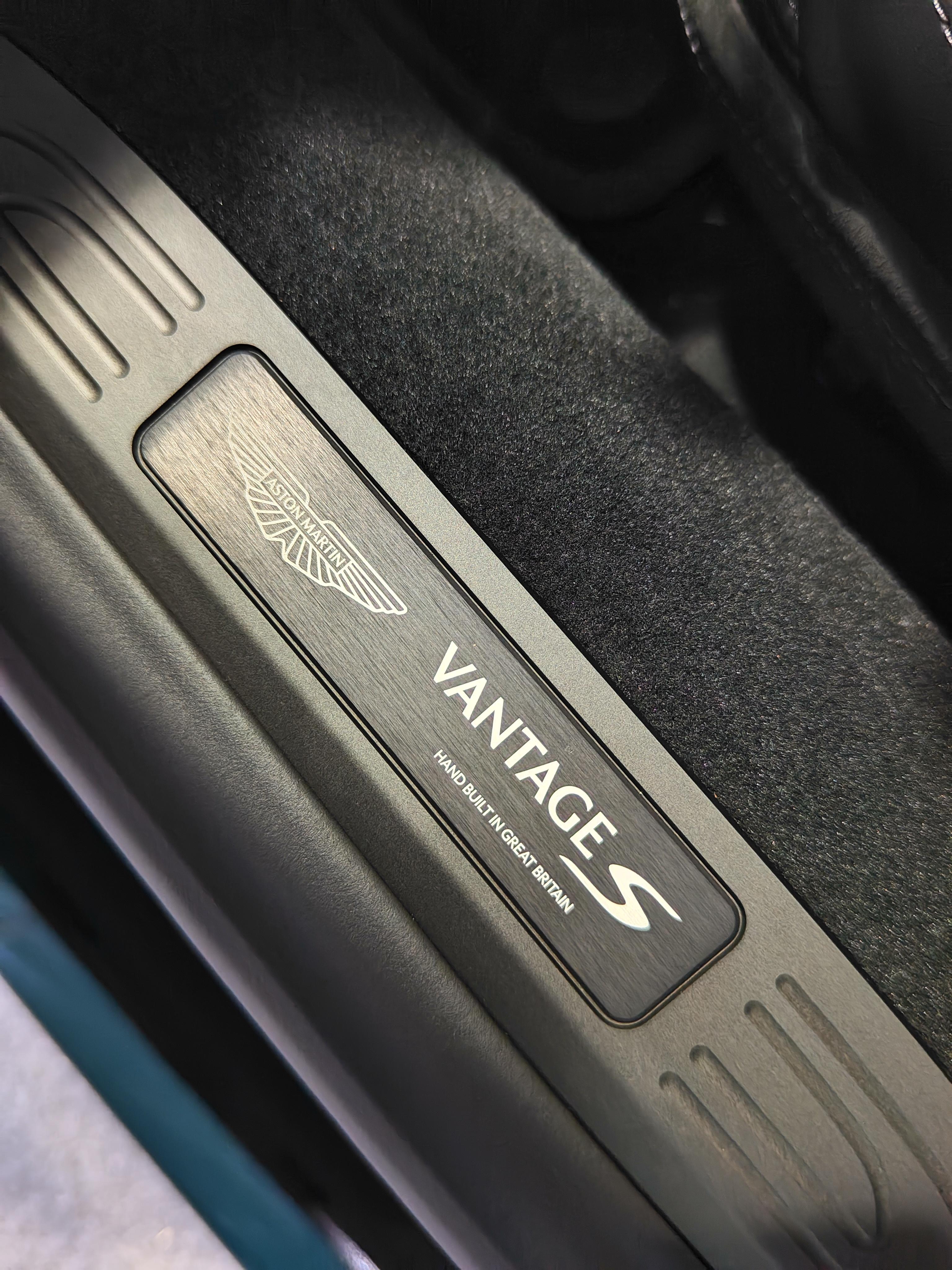 Aston Martin Vantage 4.0T V8 2026 thumb 8
