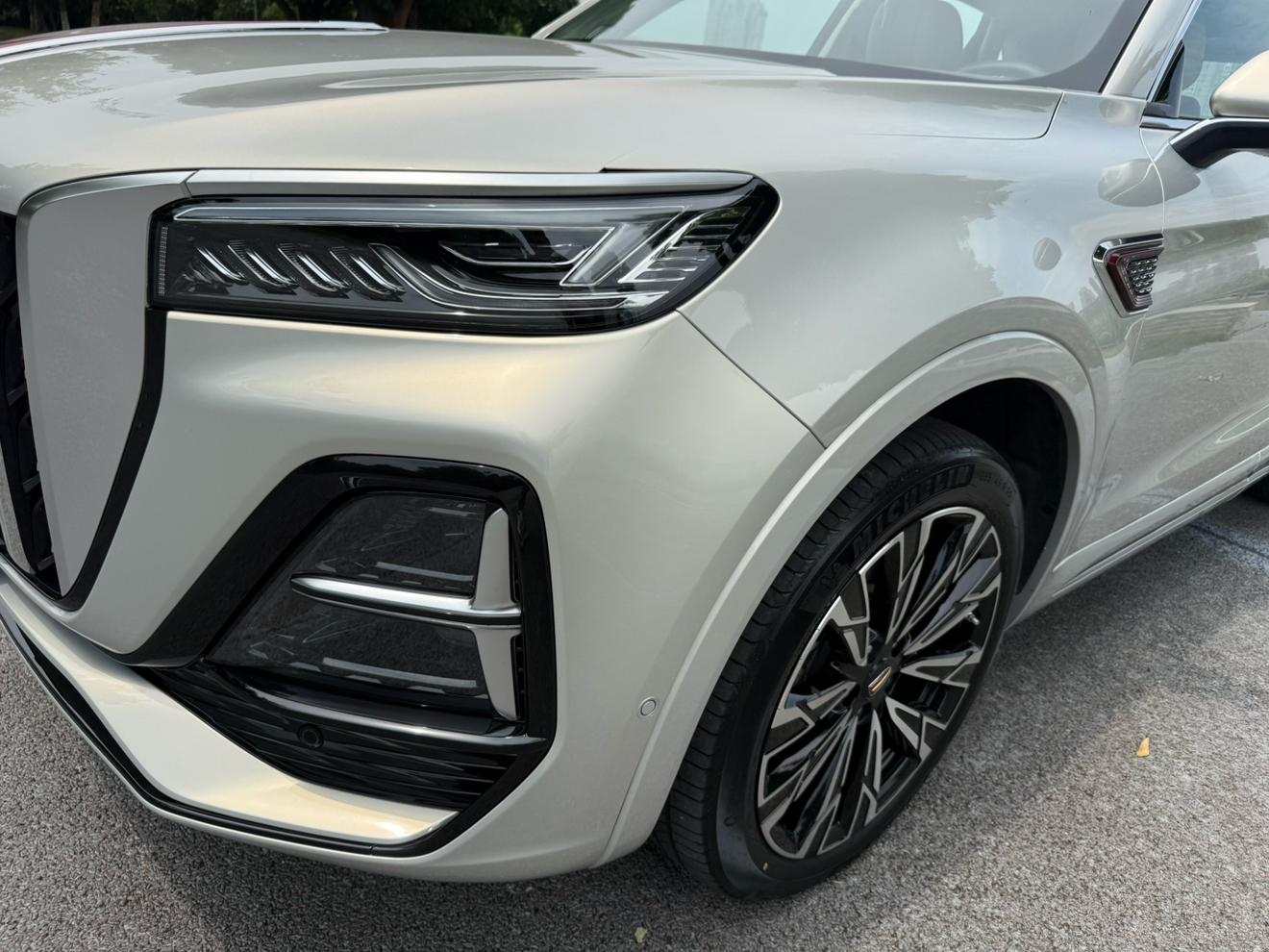 Hongqi HS5 2023 thumb 3