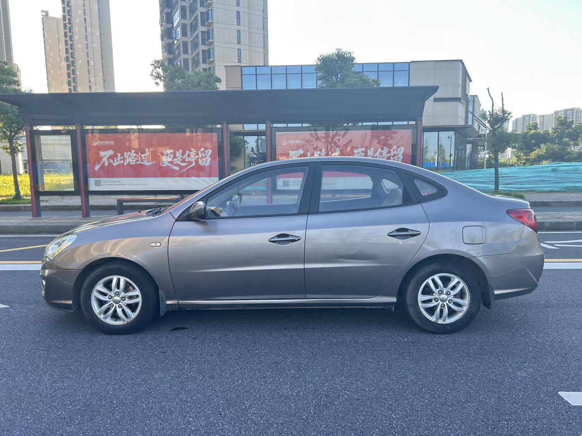 Hyundai Elantra 2011 thumb 2