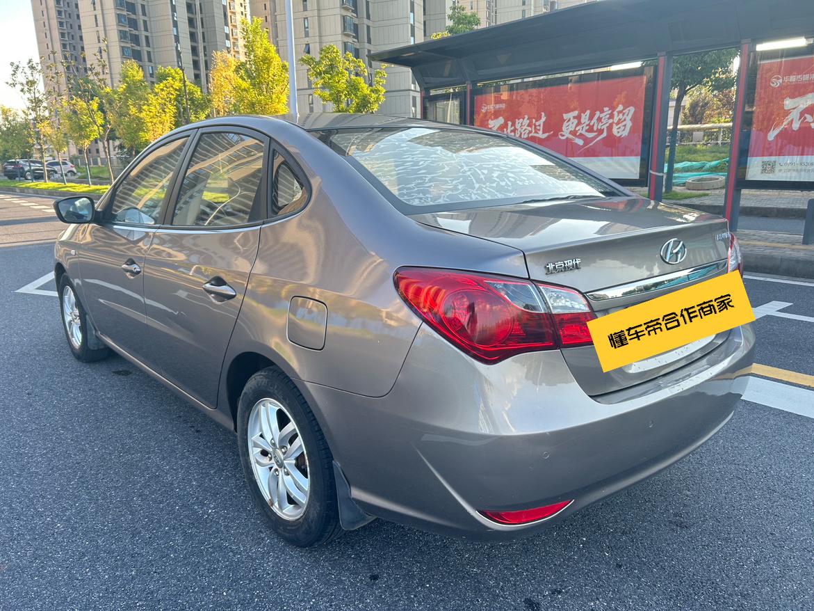 Hyundai Elantra 2011 thumb 3