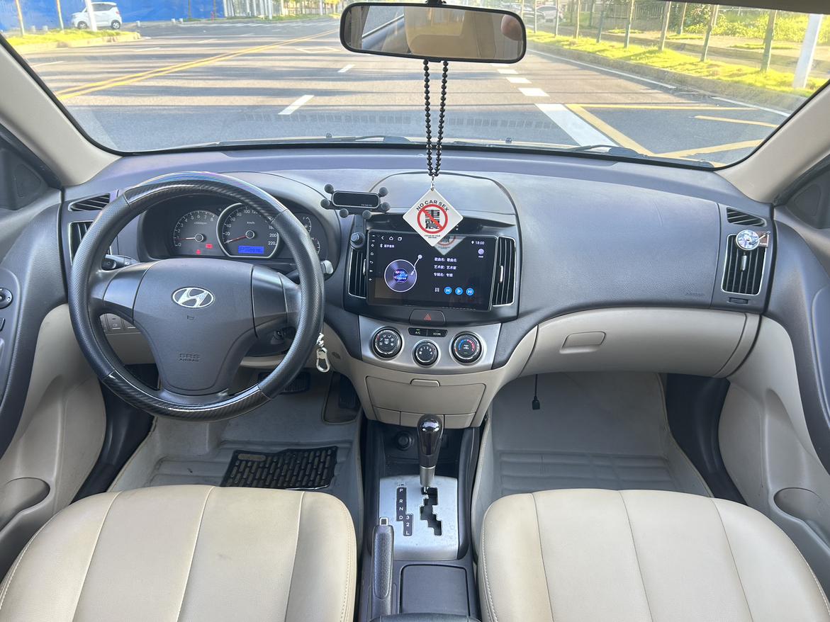 Hyundai Elantra 2011 thumb 8