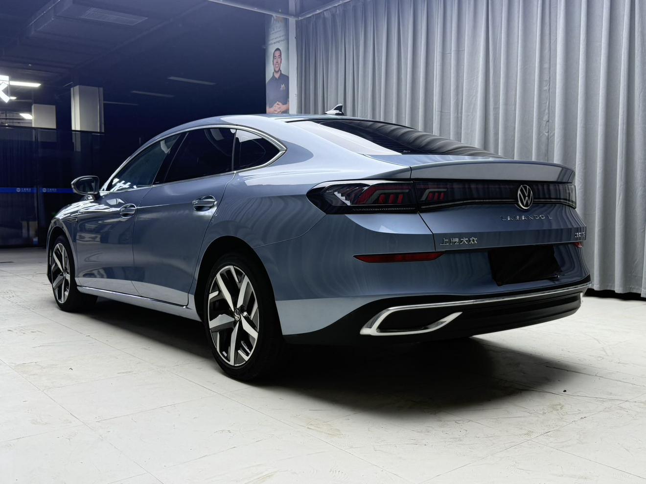 Volkswagen Lamando 2022 thumb 2