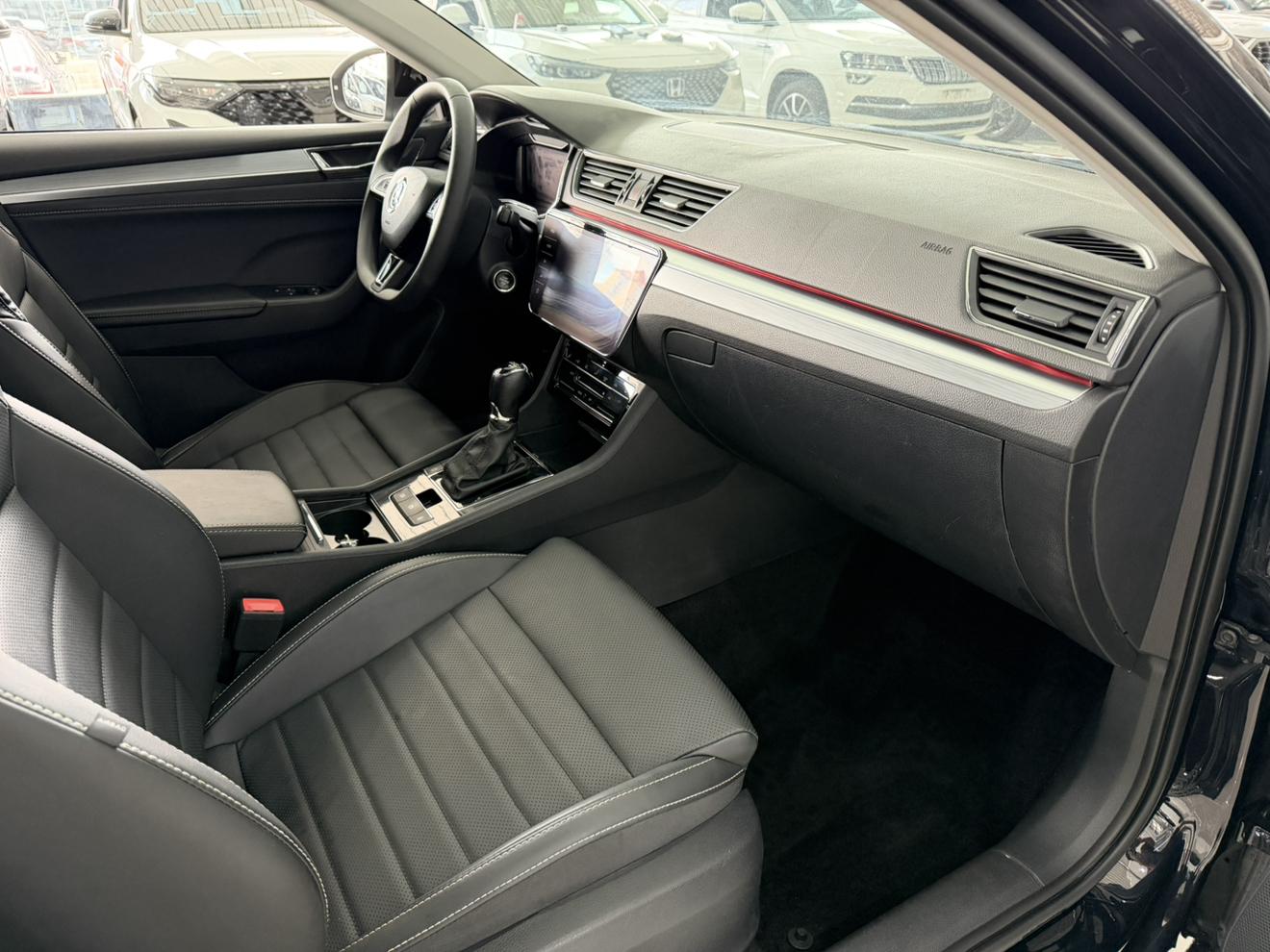 Skoda Su Pai 2023 thumb 5